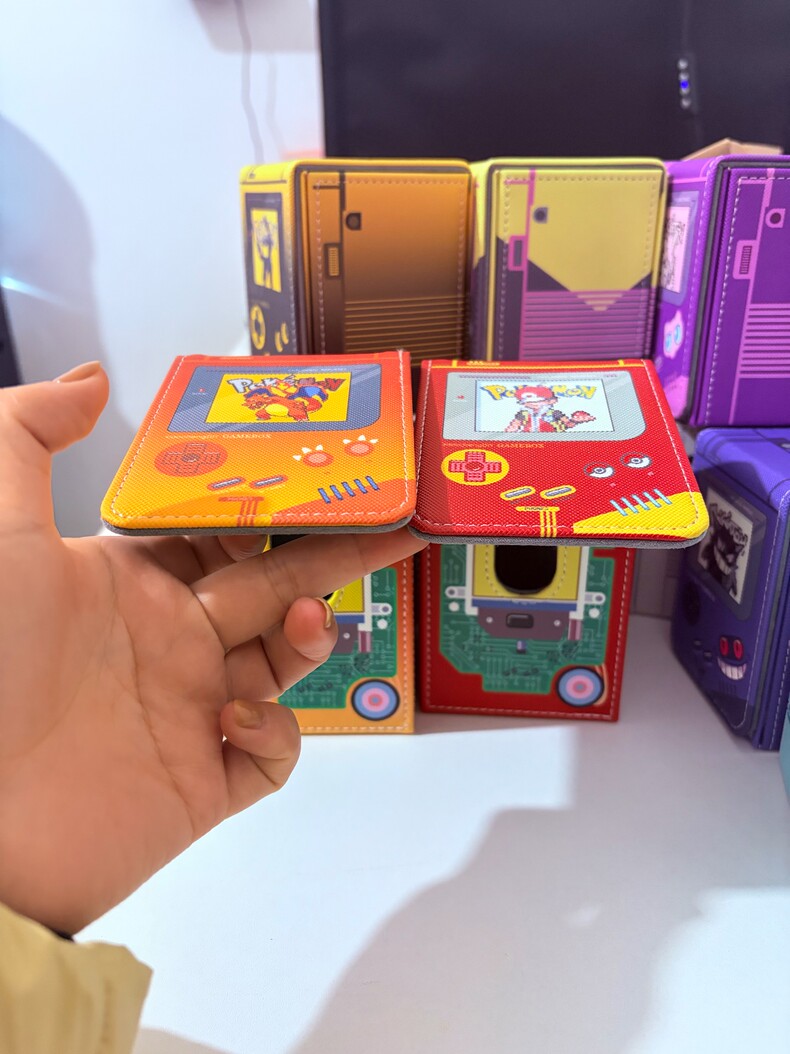 صندوق تخزين بطاقات بوكيمون بتص - مراجعة Retro Gaming Pro وسعره