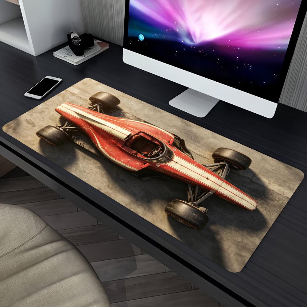 لوحة ماوس ألعاب ممتدة بتصميم س - مراجعة Retro Gaming Desk وسعره