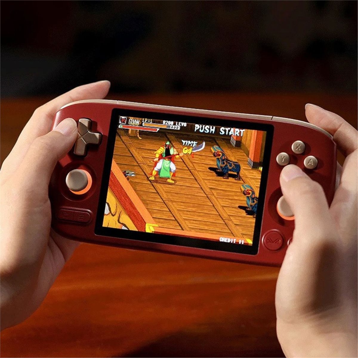 تحديث. جهاز ألعاب محمول صغير ب - مراجعة Retro Gaming Consoles وسعره